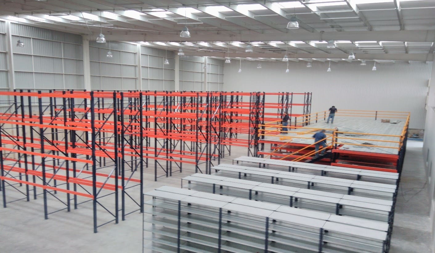 Racks y Estantes para Almacenamiento Racks y Estantes para Almacenamiento